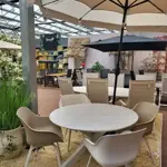 tuintafel en tuinstoel