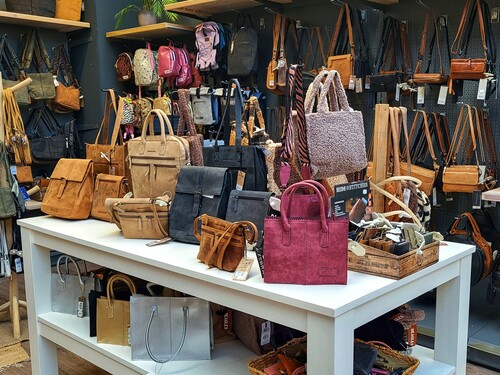 Kleding / schoenen / accessoires
